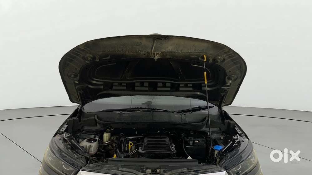 Skoda Kushaq 1.0 Tsi Ambition At, 2022, Petrol