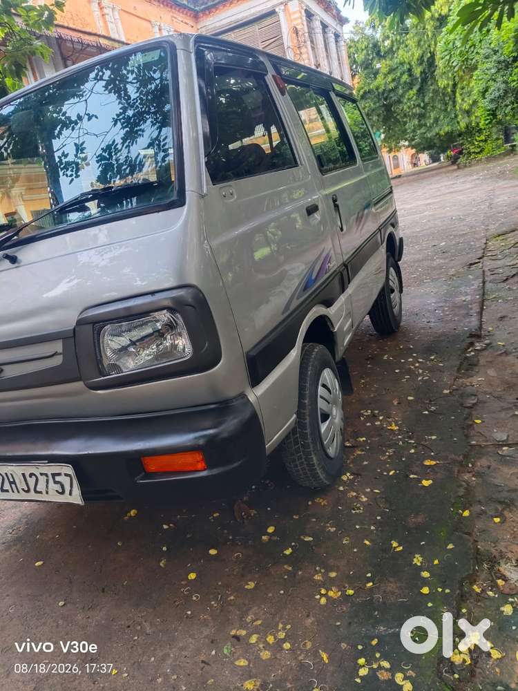 Maruti Suzuki Omni 8 Seater, 2016, CNG & Hybrids