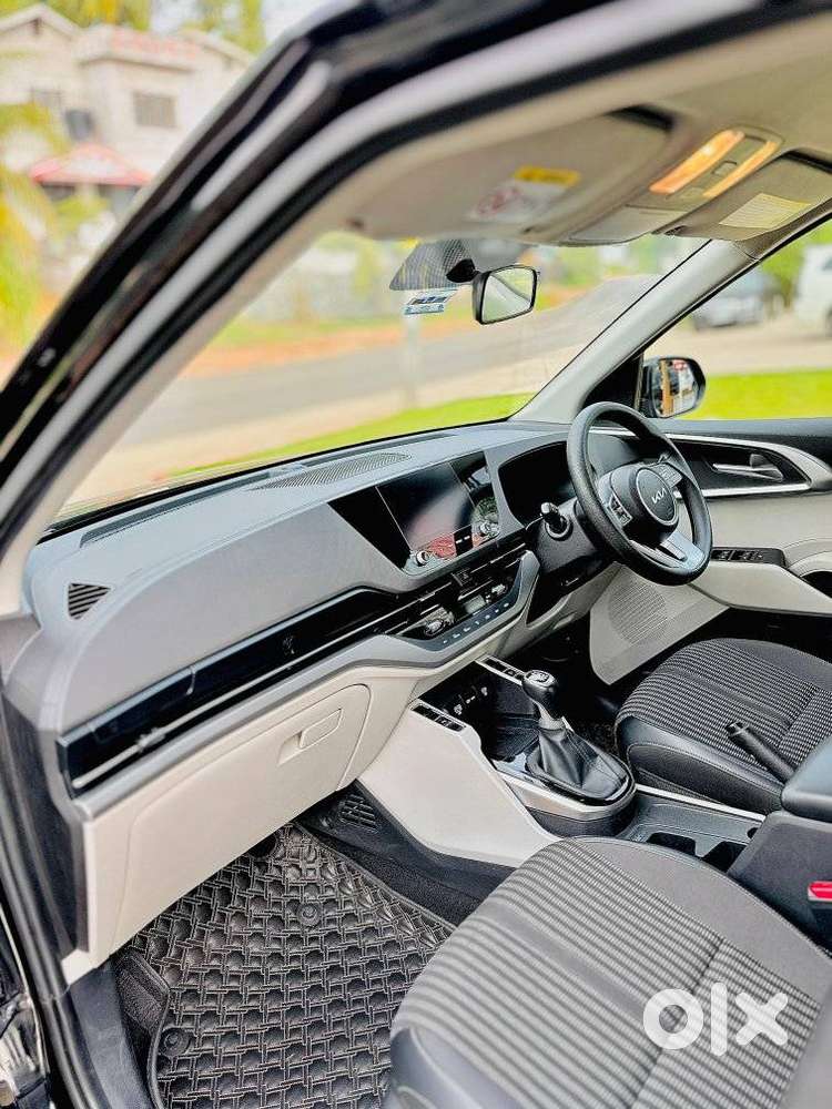 Kia Carens 1.5 Prestige Plus 7 Str Imt, 2023, Diesel