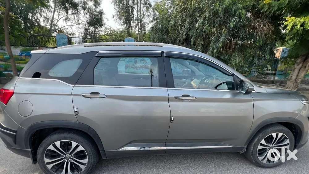 Single Handed, Good Condition, Mg Hector Hybrid Sharp 2021