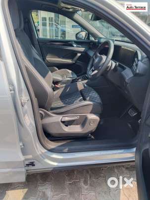 Volkswagen Taigun 1.0 Tsi Highline At, 2025, Petrol