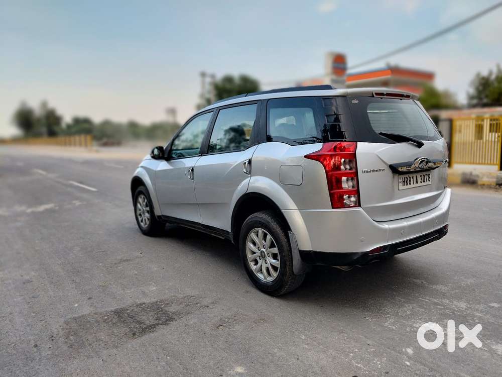Mahindra Xuv500 W8 Dual Tone, 2018, Diesel