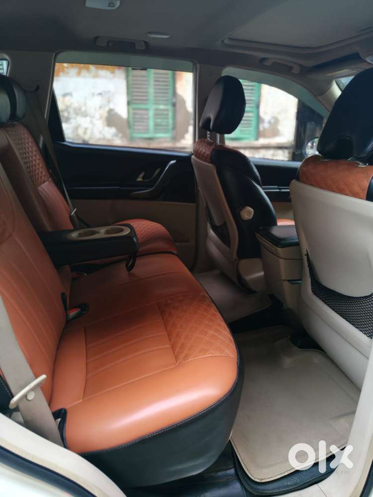 Mahindra Xuv500 W10 Awd, 2015, Diesel