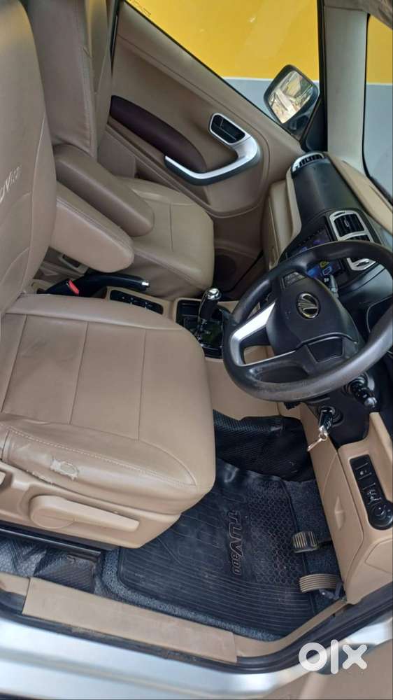 Mahindra Tuv300 T8 Diesel Automatic
