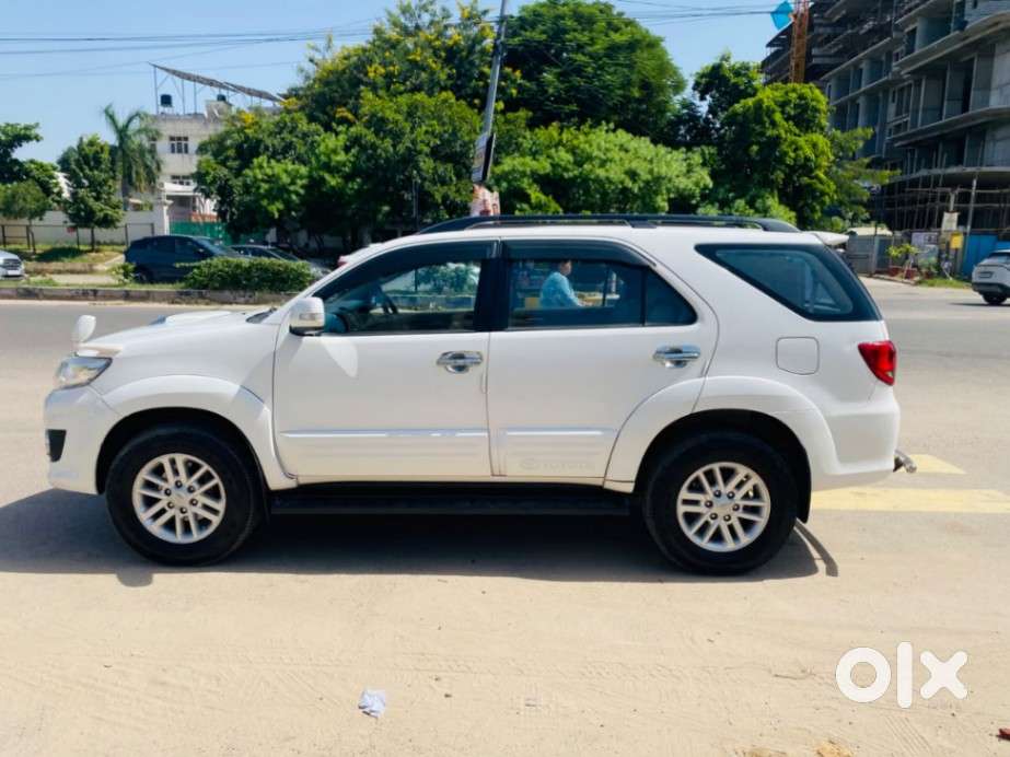 Toyota Fortuner, 2012, Diesel