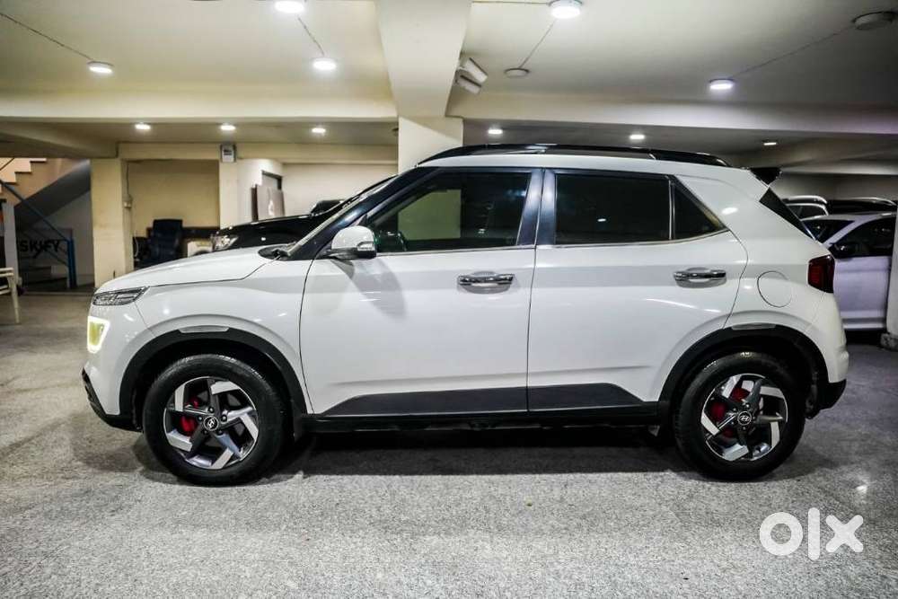 Hyundai Venue Sx Plus Turbo Dct, 2019, Petrol