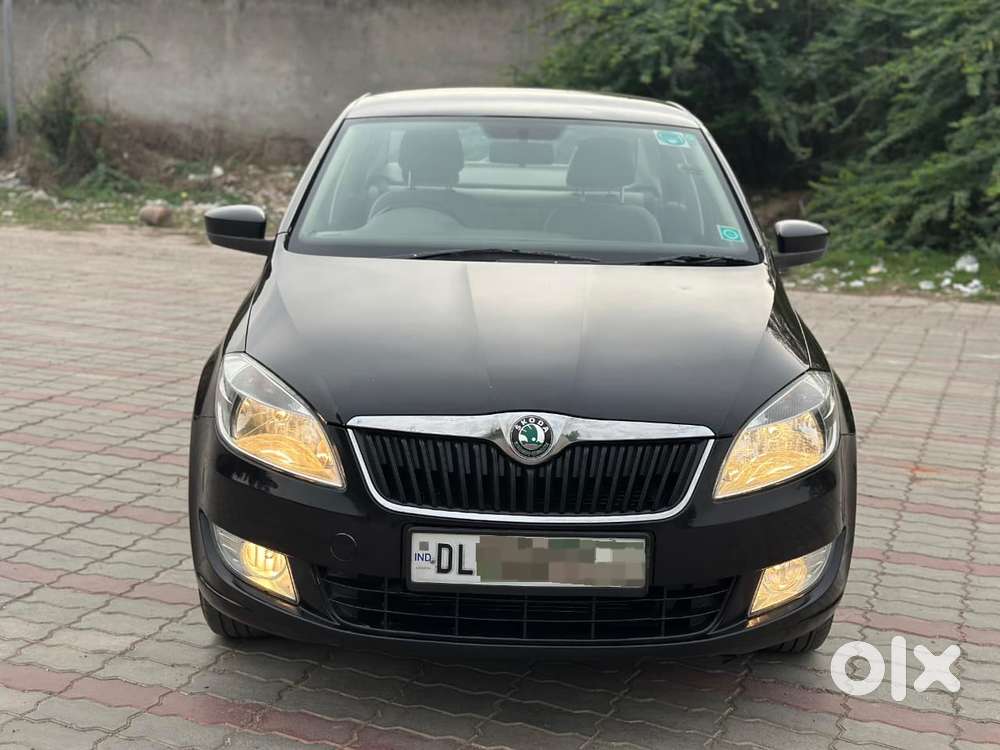 Skoda Rapid 1.6 Elegance Plus Mpi At, 2012, Petrol