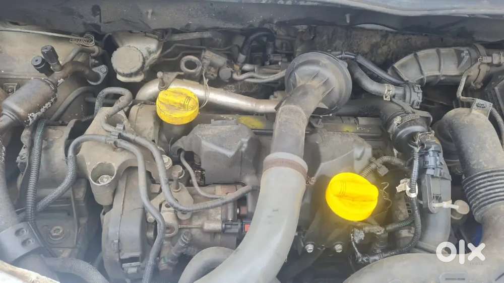 Renault Lodgy 2016 Petrol 95000 Km Driven