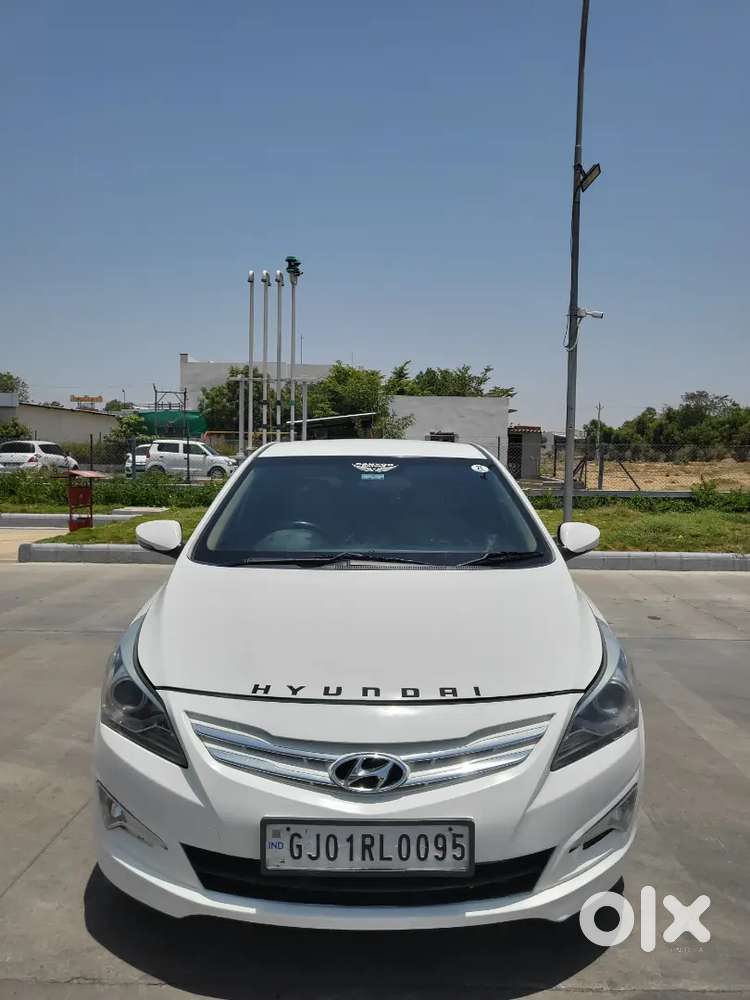 Hyundai Varna Sx
