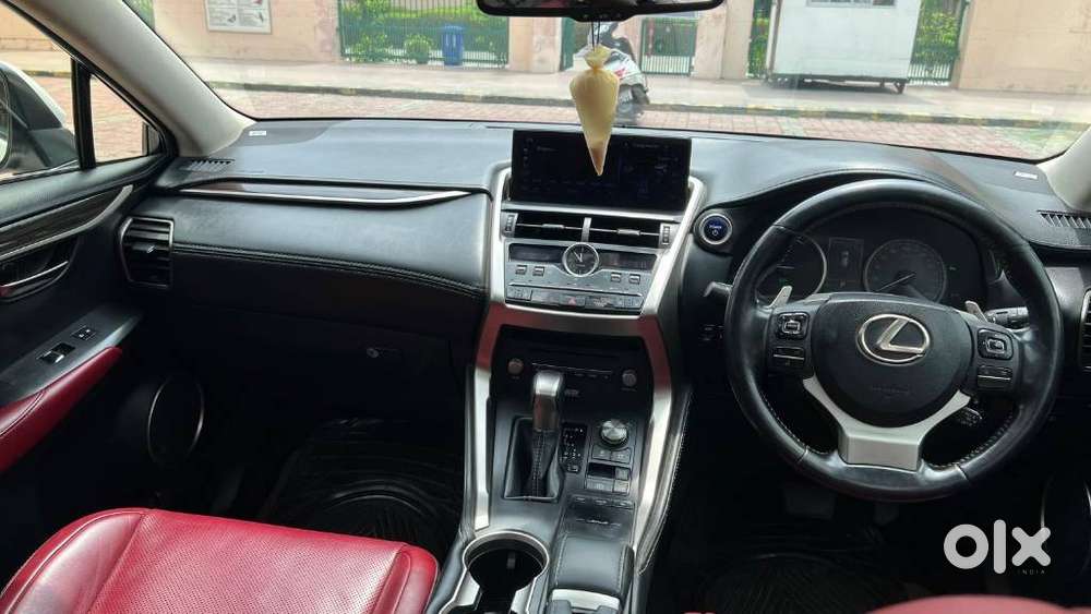 Lexus Nx 300h, 2020, Petrol