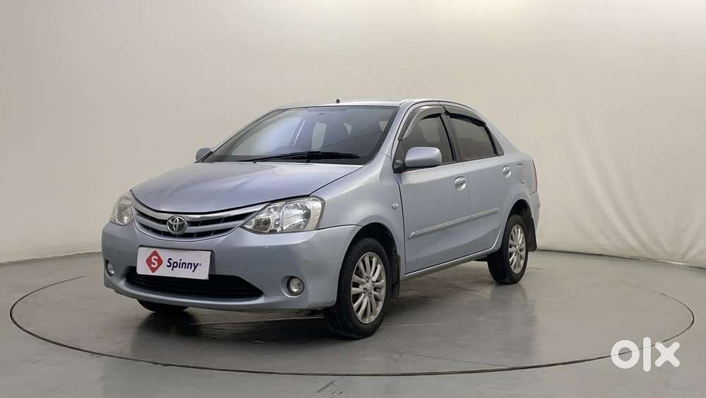 Toyota Etios 1.5 V, 2012, Petrol