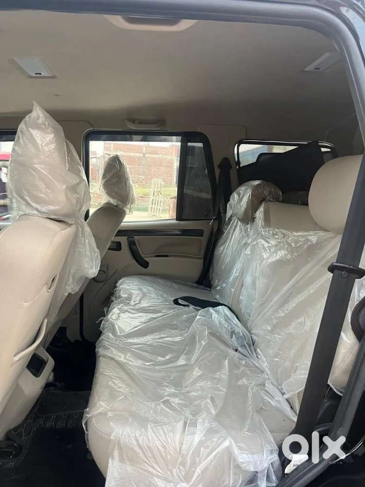 Mahindra Scorpio Classic, 2025, Diesel