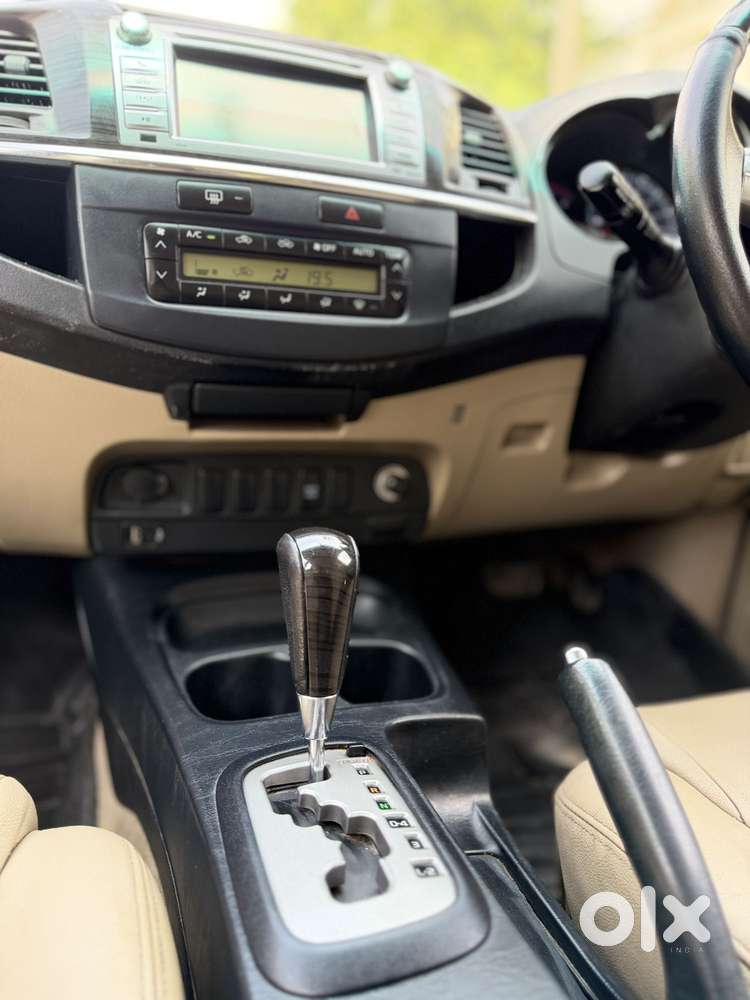 Toyota Fortuner 3.0 4x2 Automatic, 2014, Diesel