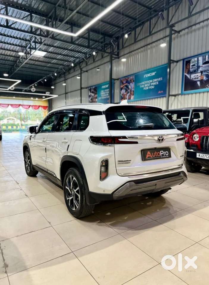 Toyota Urban Cruiser Hyryder 1.5 V Hybrid, 2025, Petrol