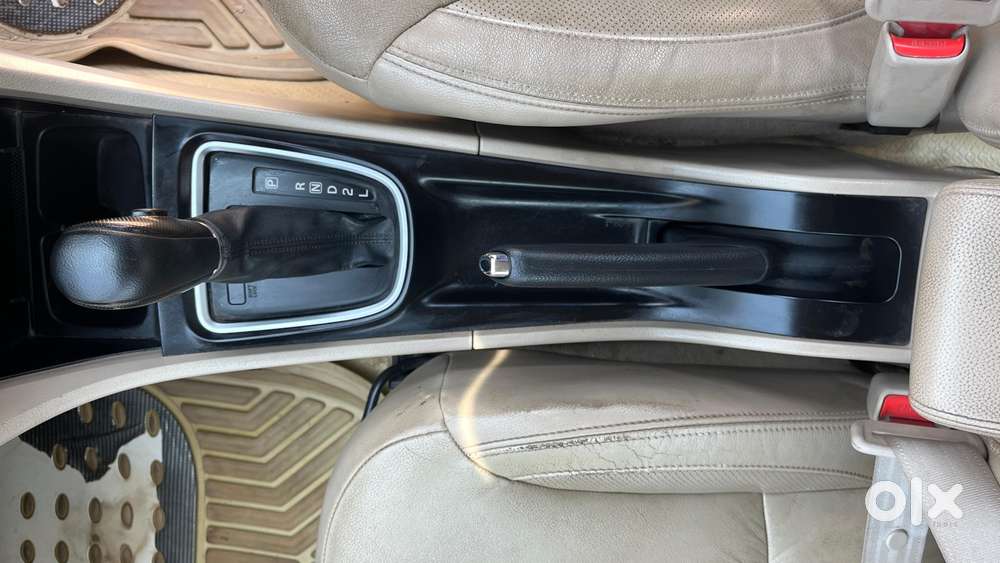 Maruti Suzuki Ciaz 1.5 Alpha Shvs Petrol, 2019, Petrol