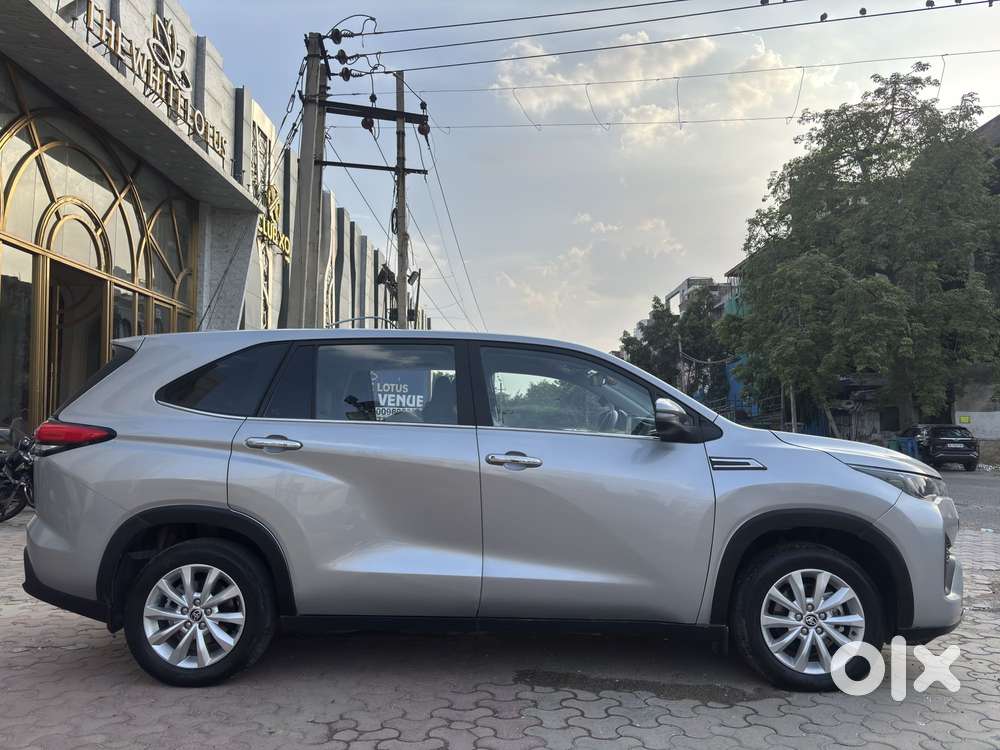 Toyota Innova Hycross 2.0 Gx 7 Str, 2025, Petrol