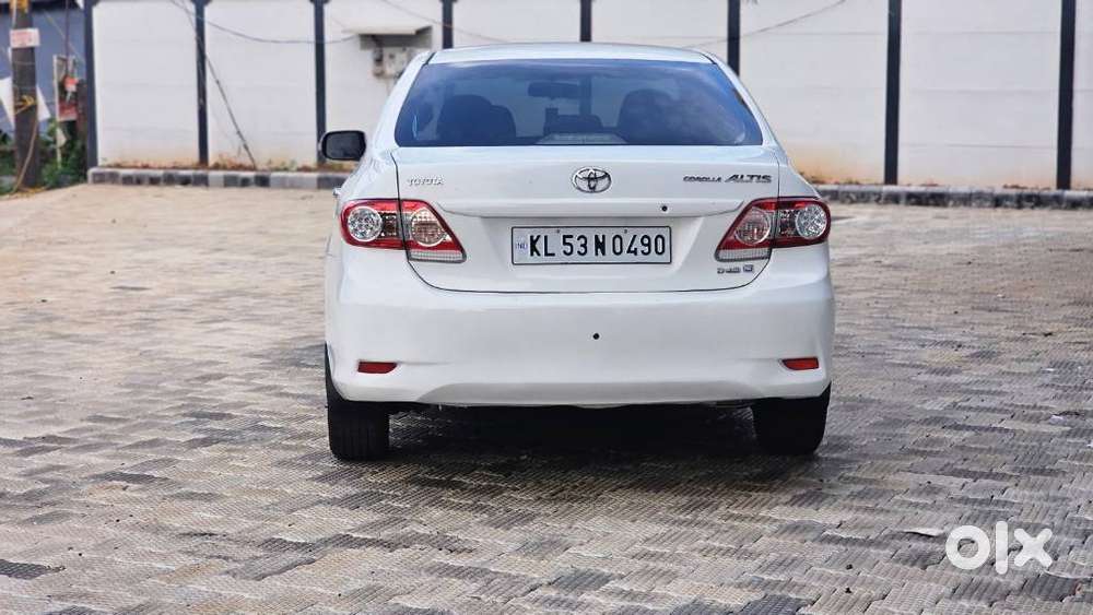 Toyota Corolla Altis 1.8 J, 2012, Diesel