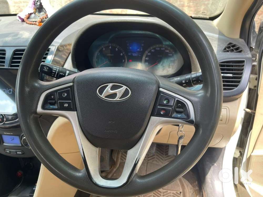 Hyundai Fluidic Verna 2011 Petrol Well Maintained