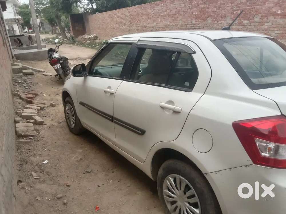 Maruti Suzuki Dzire 2015