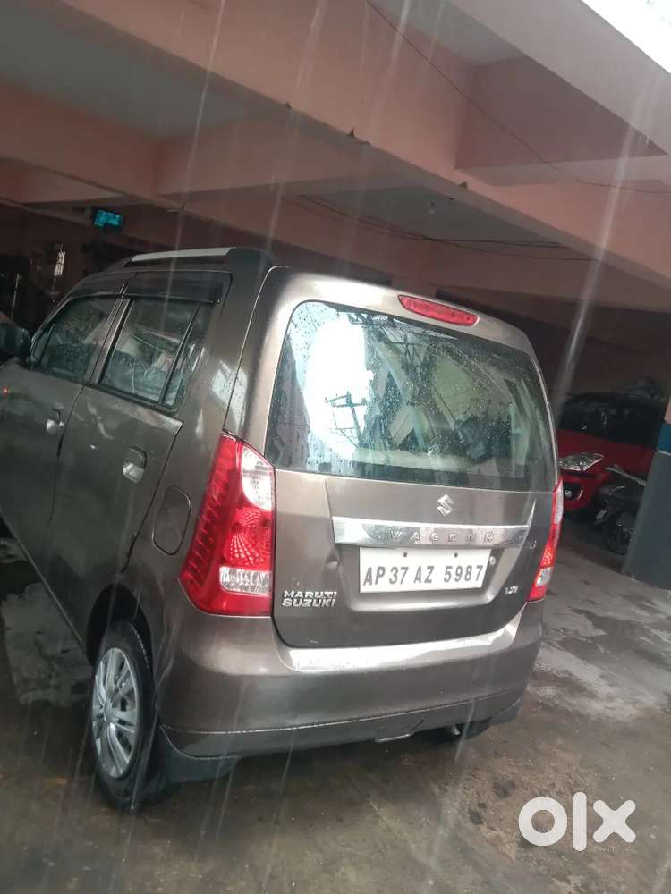 Maruti Suzuki Wagon R 1.0 2011
