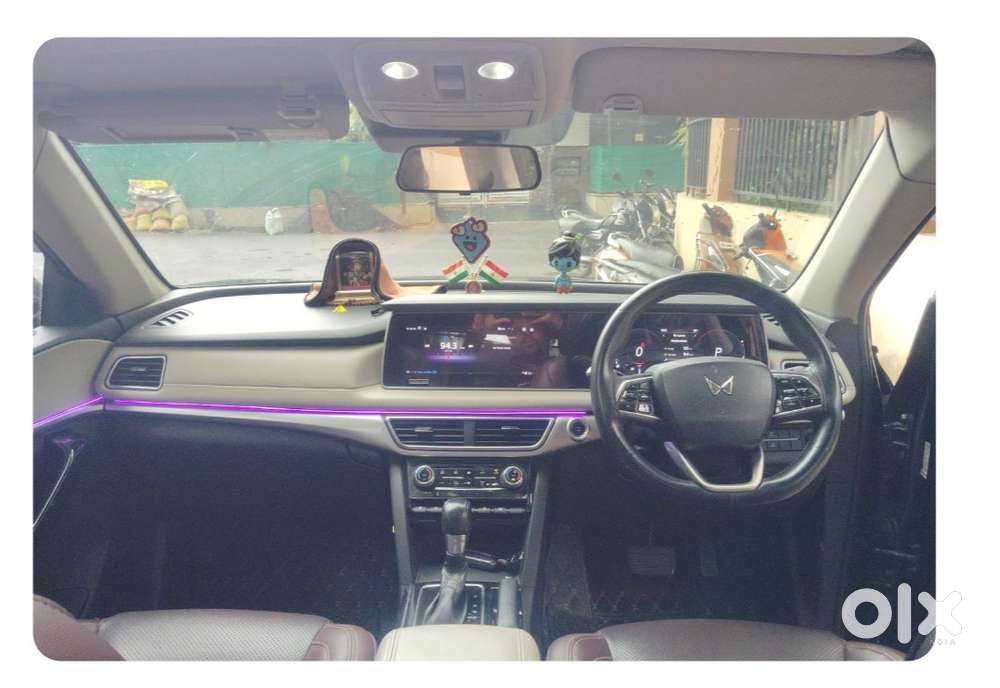 Mahindra Xuv700 2021 Petrol Well Maintained All Service Company