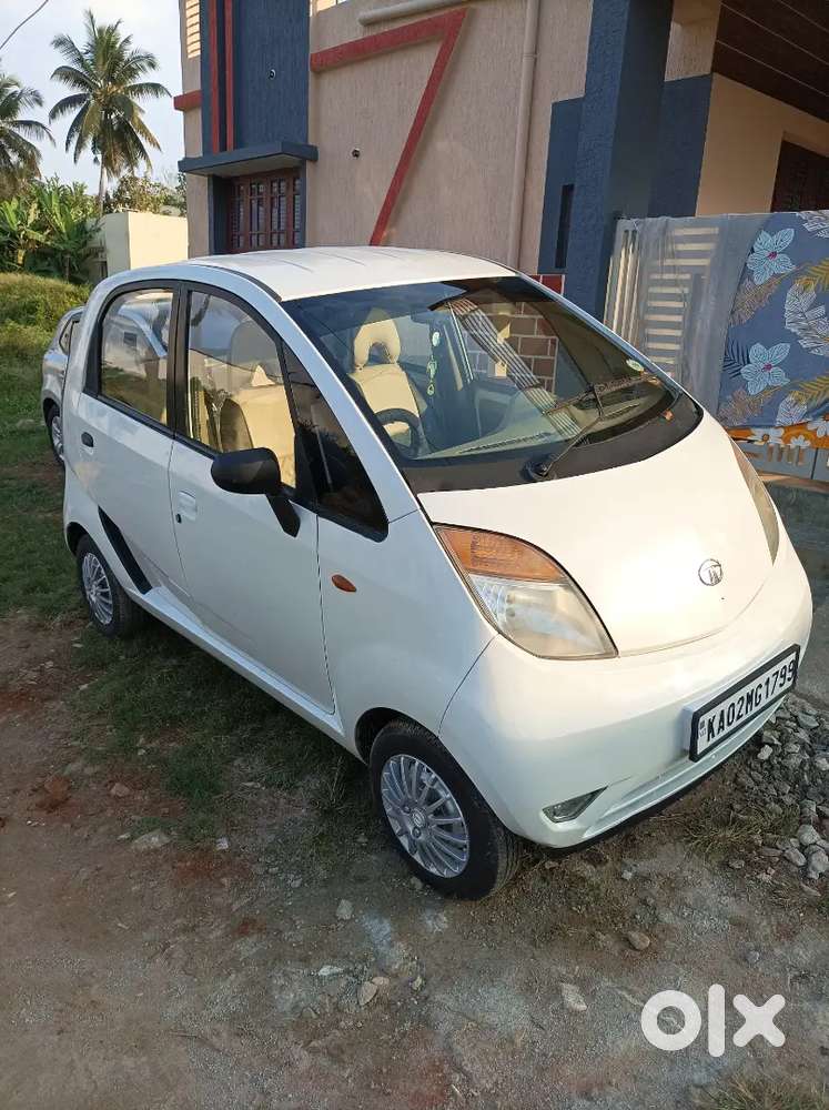 Tata Nano Lx 2012