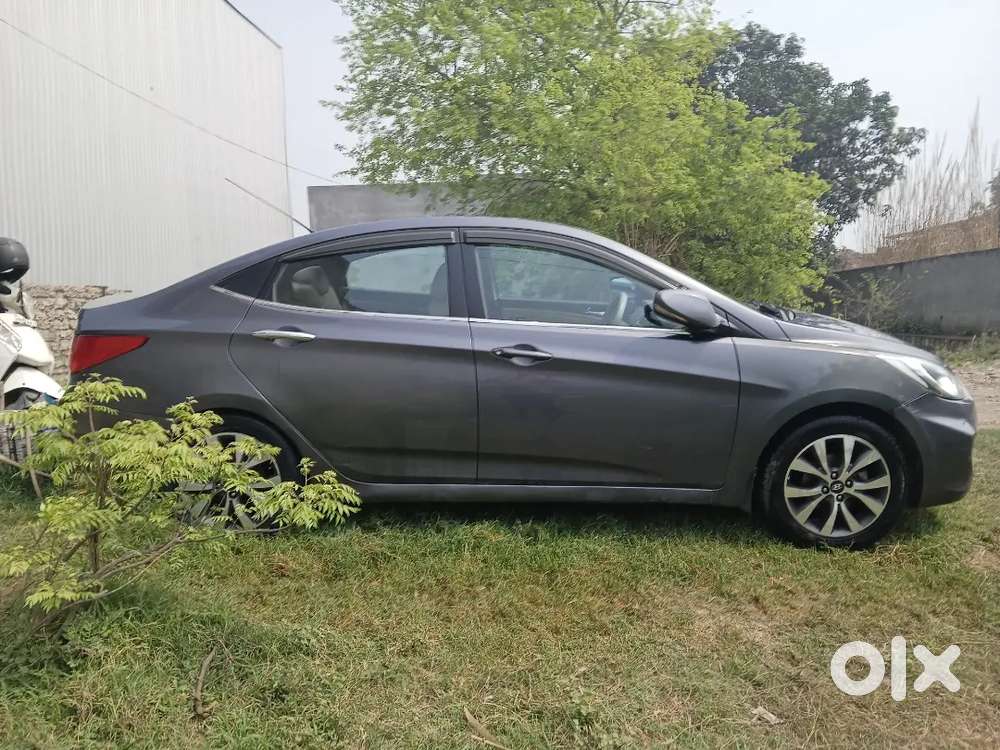Hyundai New Verna 2013 Petrol 166000 Km Driven