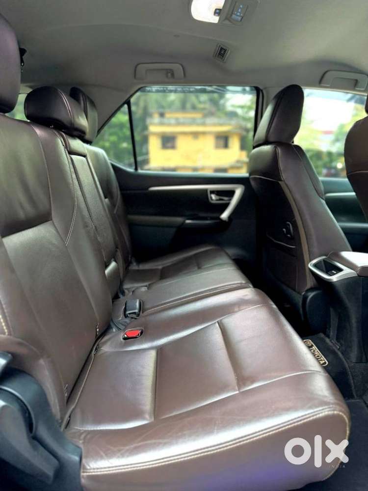 Toyota Fortuner 2.8 2wd At, 2017, Diesel