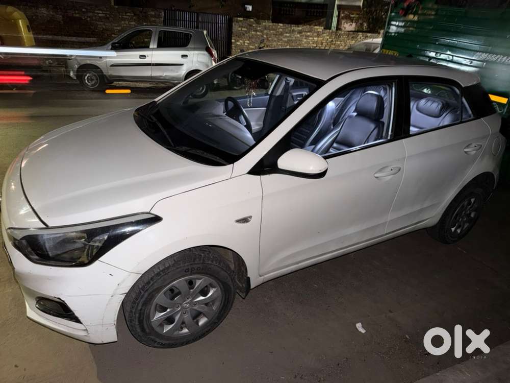 Hyundai Petrol Car 2019