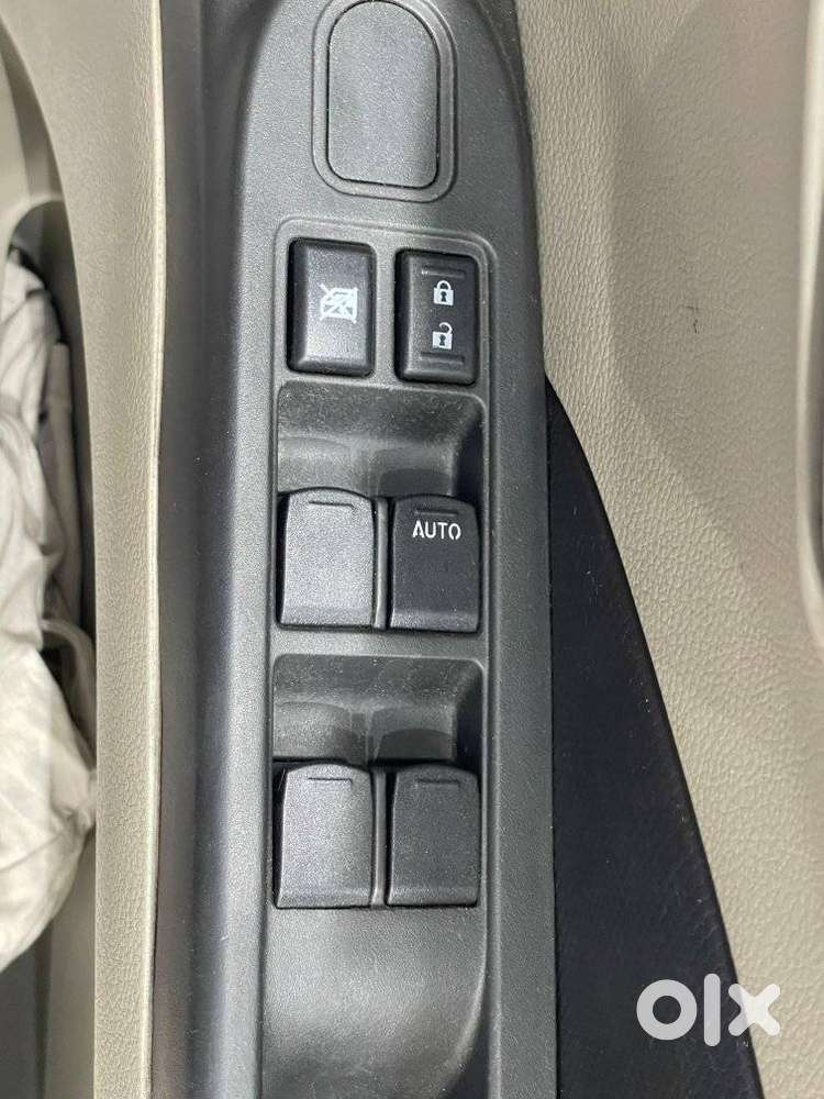 Maruti Suzuki Celerio 1.0 Vxi Amt, 2015, Petrol