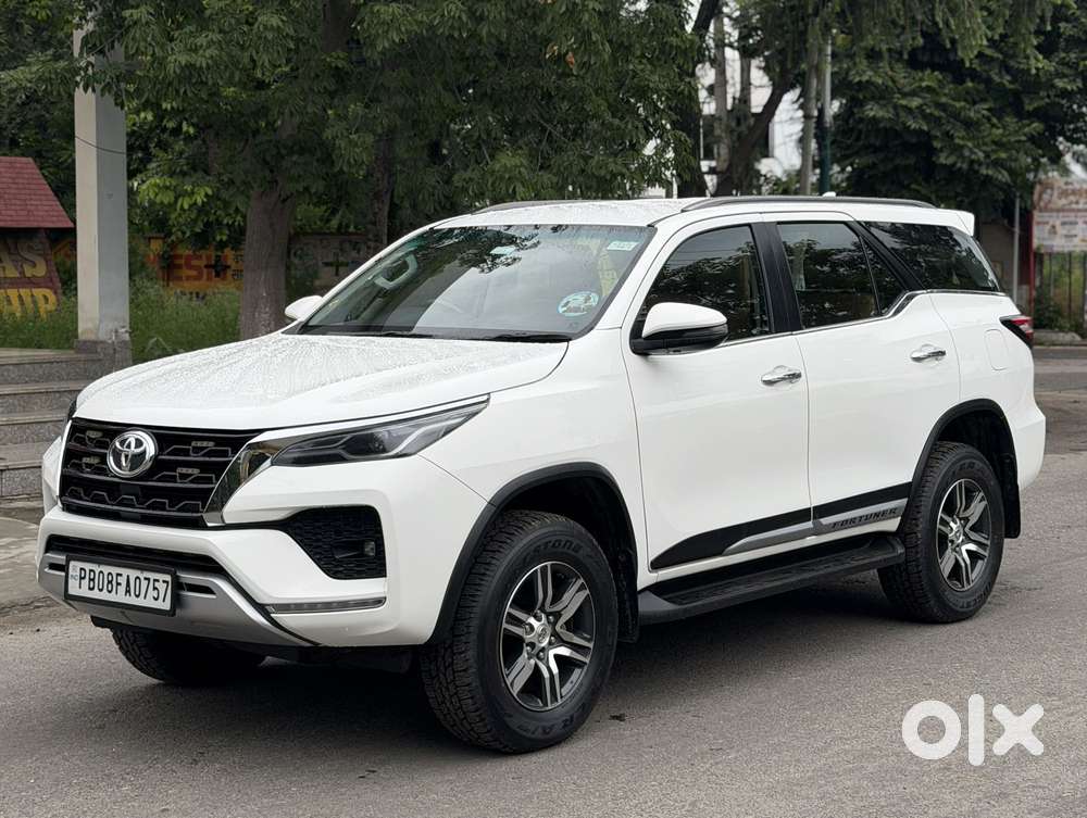 Toyota Fortuner 4x2 At 2.8 Diesel, 2022, Diesel