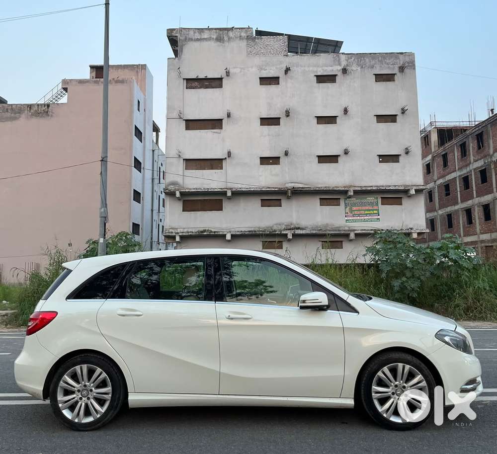Mercedes-benz B Class 180 Sportz Petrol, 2015, Petrol