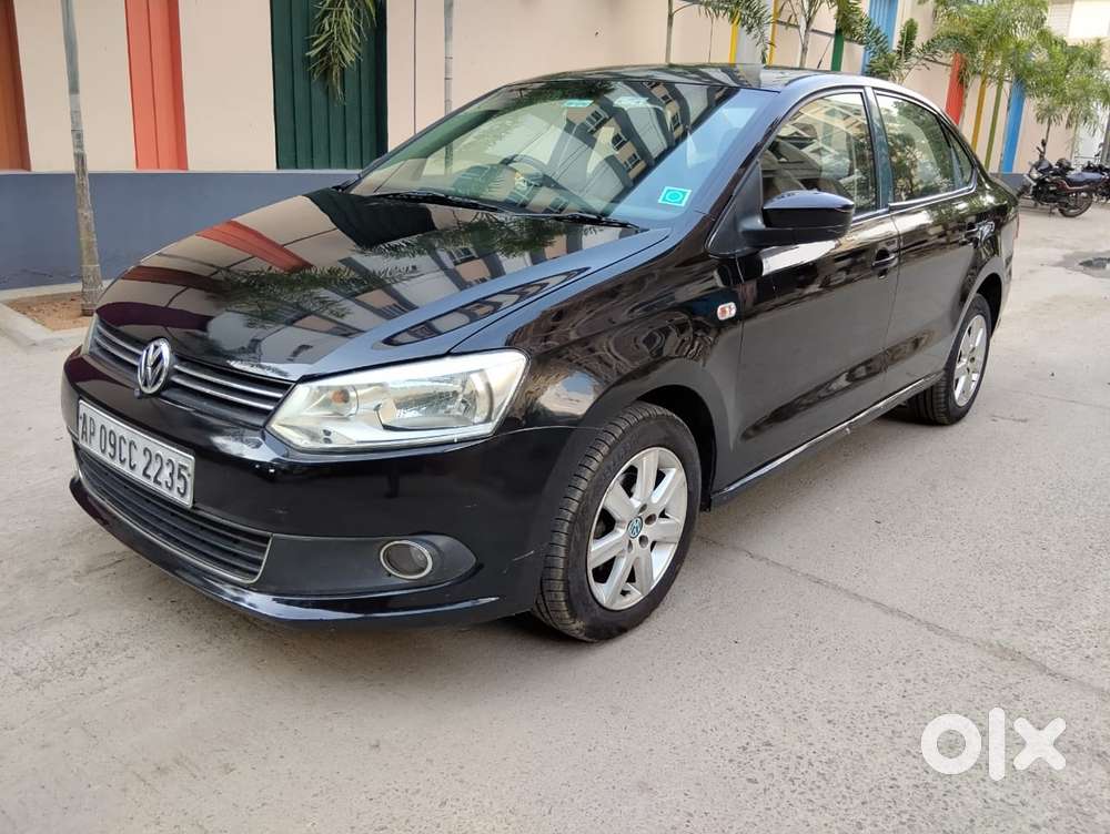 Volkswagen Vento 2010-2013 Petrol Highline, 2011, Petrol