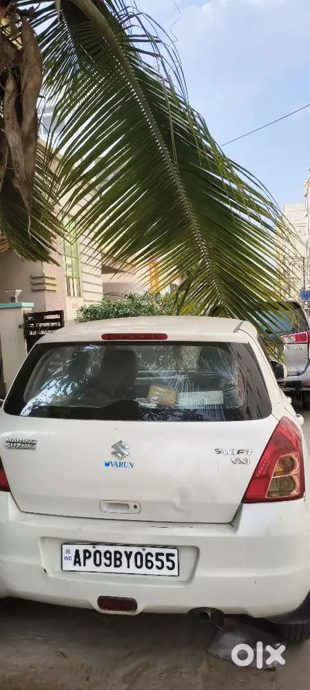 Maruti Suzuki Swift 2010 Petrol 125000 Km Driven