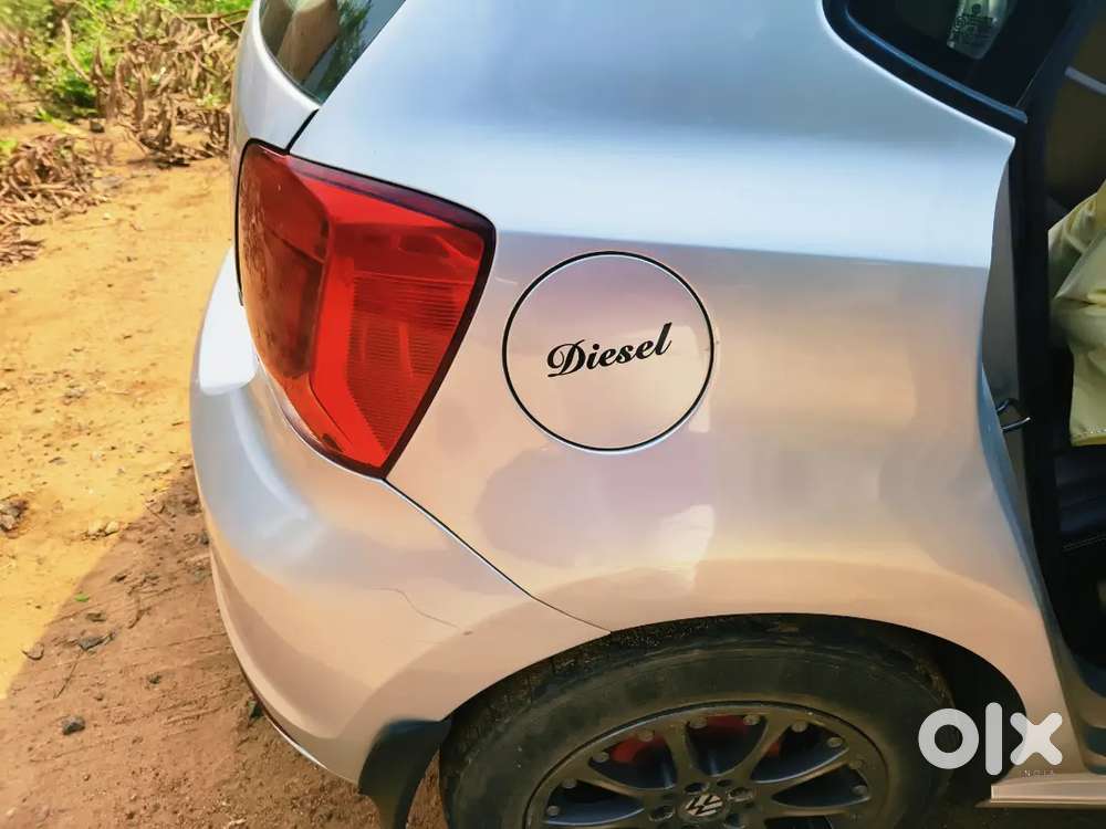 Volkswagen Polo 2015 Diesel 106000 Km Driven