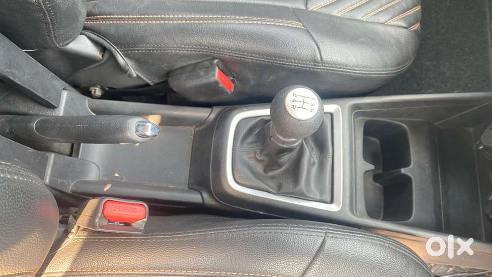 Maruti Suzuki Swift 2018 Zxi, 2019, Petrol