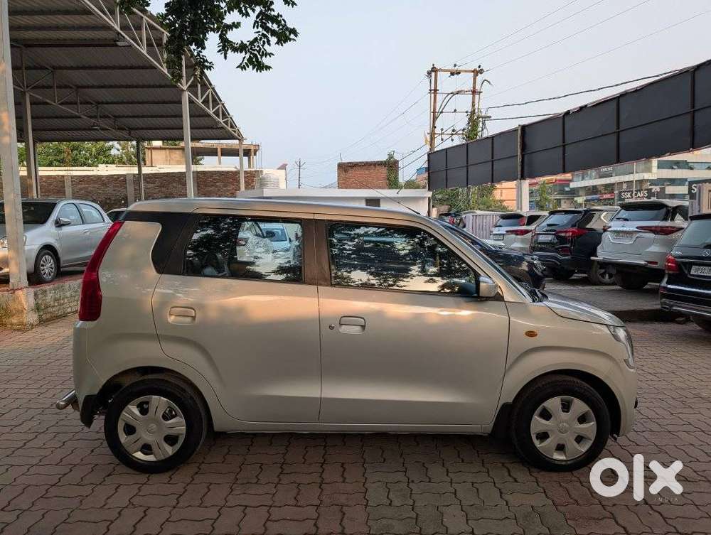 Maruti Suzuki Wagon R Zxi, 2022, Petrol