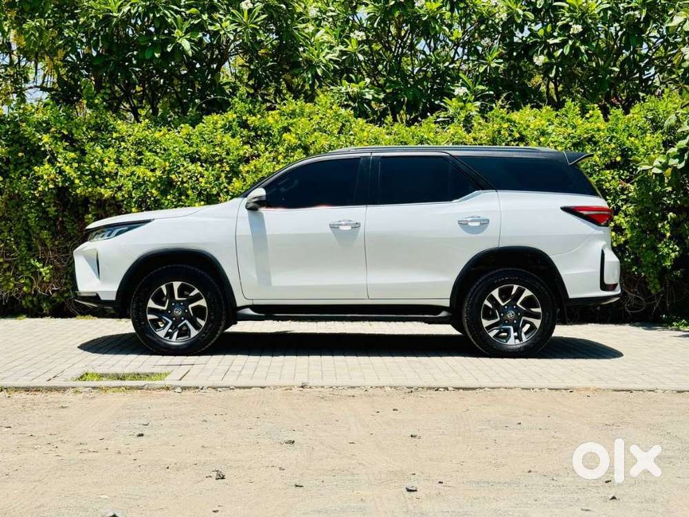 Toyota Fortuner Legender 4x4 At 2.8, 2025, Diesel