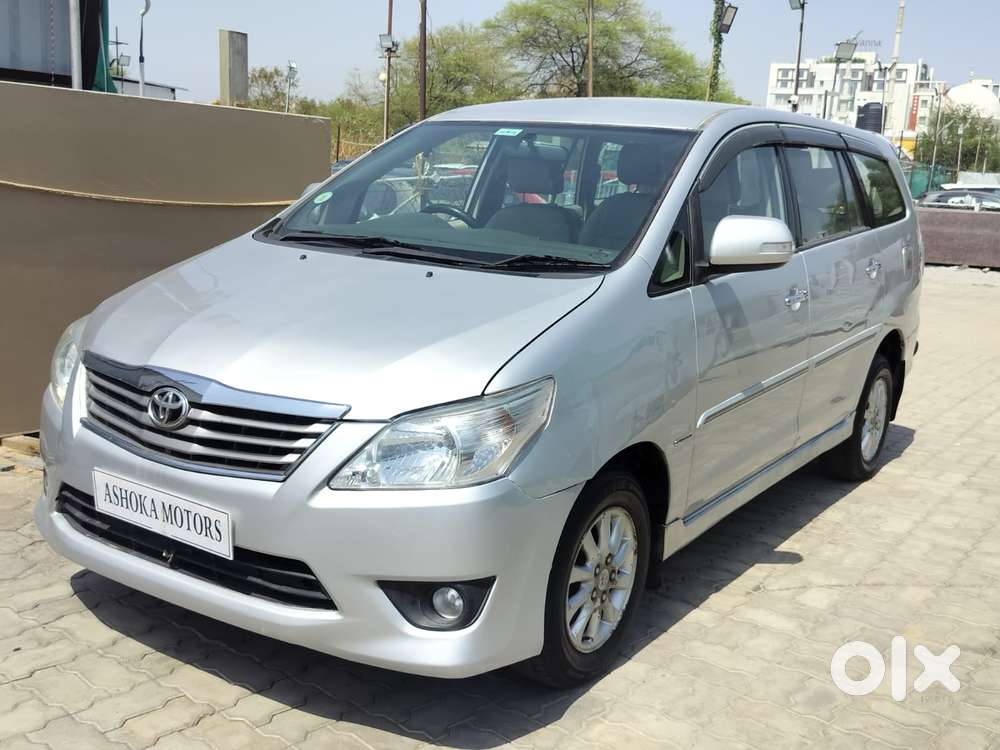 Toyota Innova 2.5 V 7 Str, 2012, Diesel