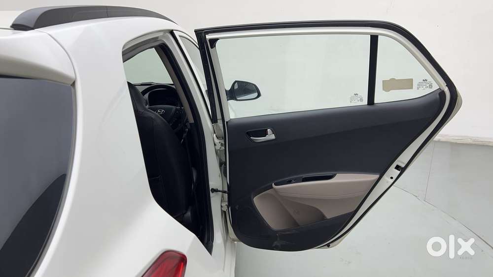 Hyundai Grand I10 1.2 Kappa Sportz, 2015, Petrol