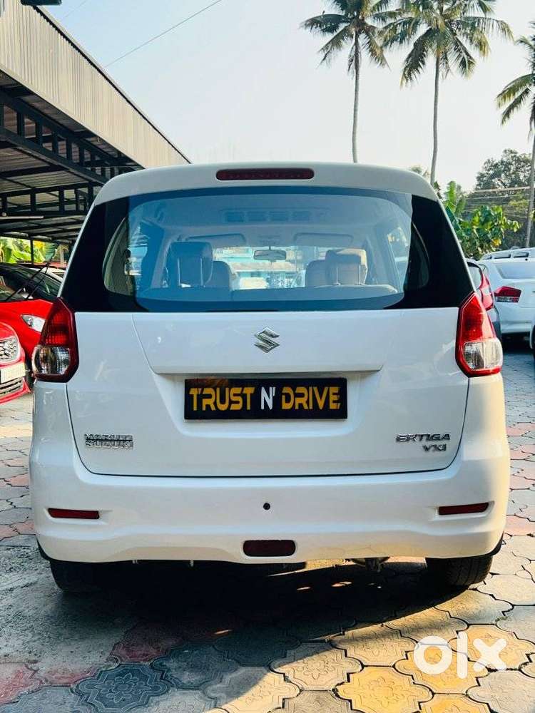 Maruti Suzuki Ertiga 2012-2015 Vxi, 2014, Petrol