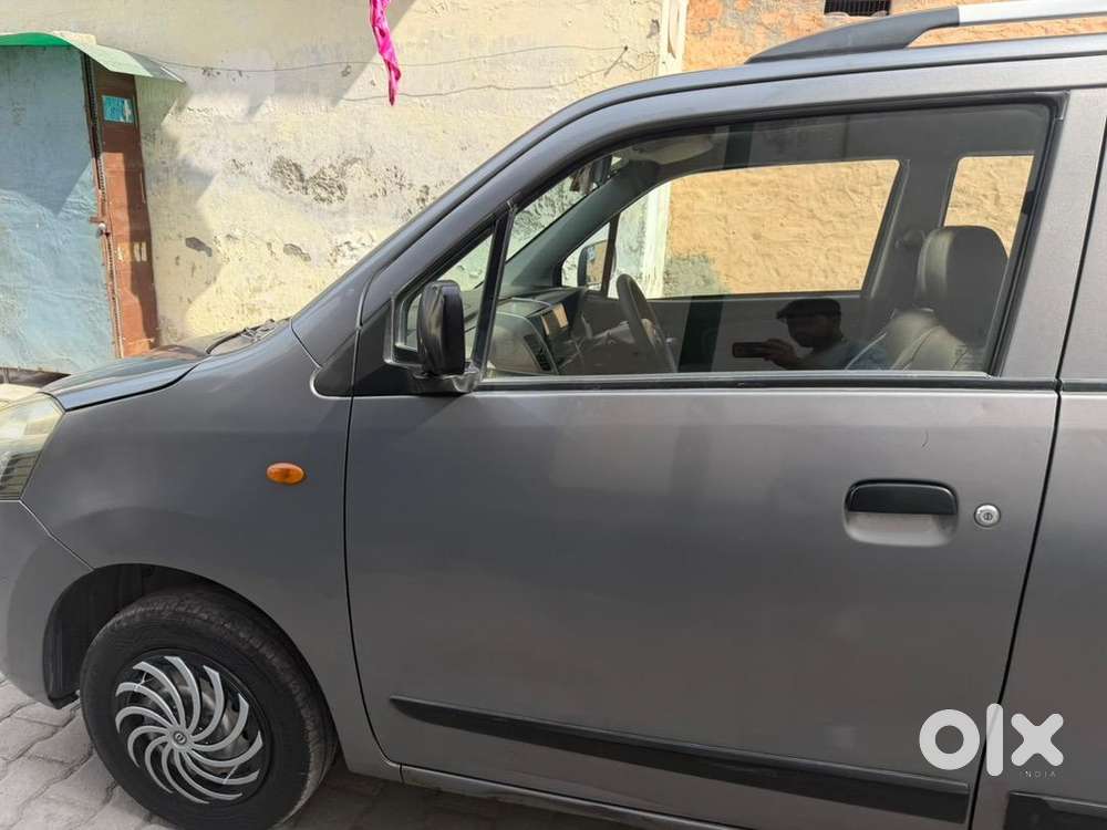 Maruti Suzuki Wagon R 2015 Cng & Hybrids Well Maintained