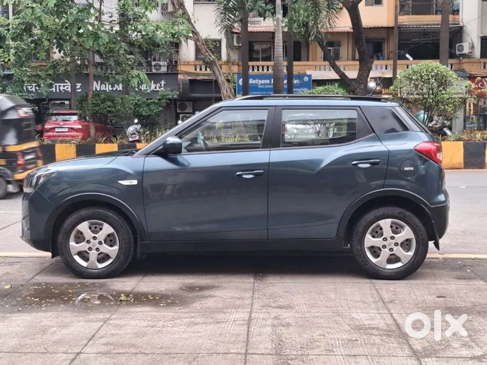 Mahindra Xuv300 1.2 W6 Amt Petrol, 2022, Petrol