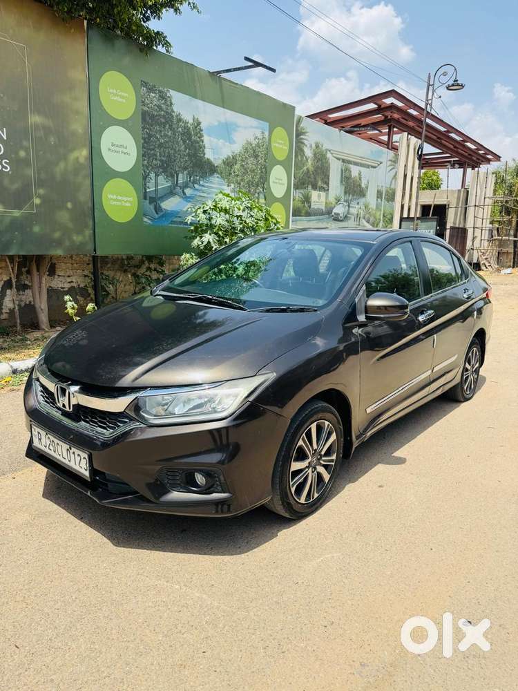 Honda City, 2022, Petrol