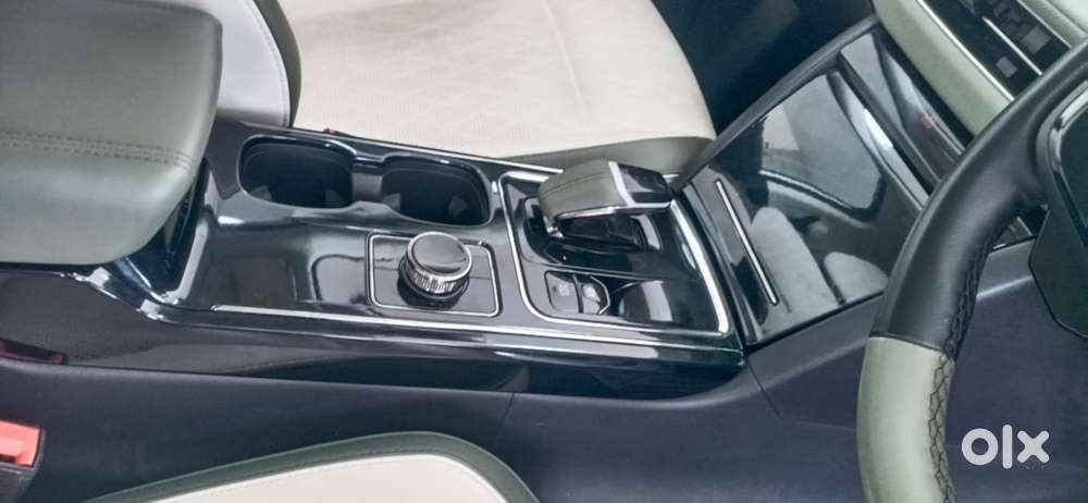 Mahindra Xev 9e Pack Three (top Model), 2025