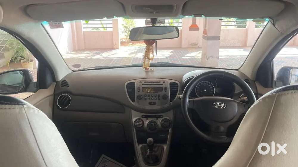 Hyundai I10 Sportz Petrol 2011