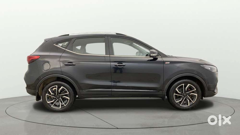 Mg Astor 1.3 Savvy Turbo At S Red, 2023, Petrol