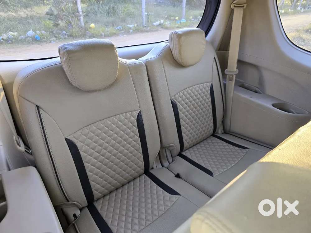 Maruti Suzuki Ertiga Vxi+