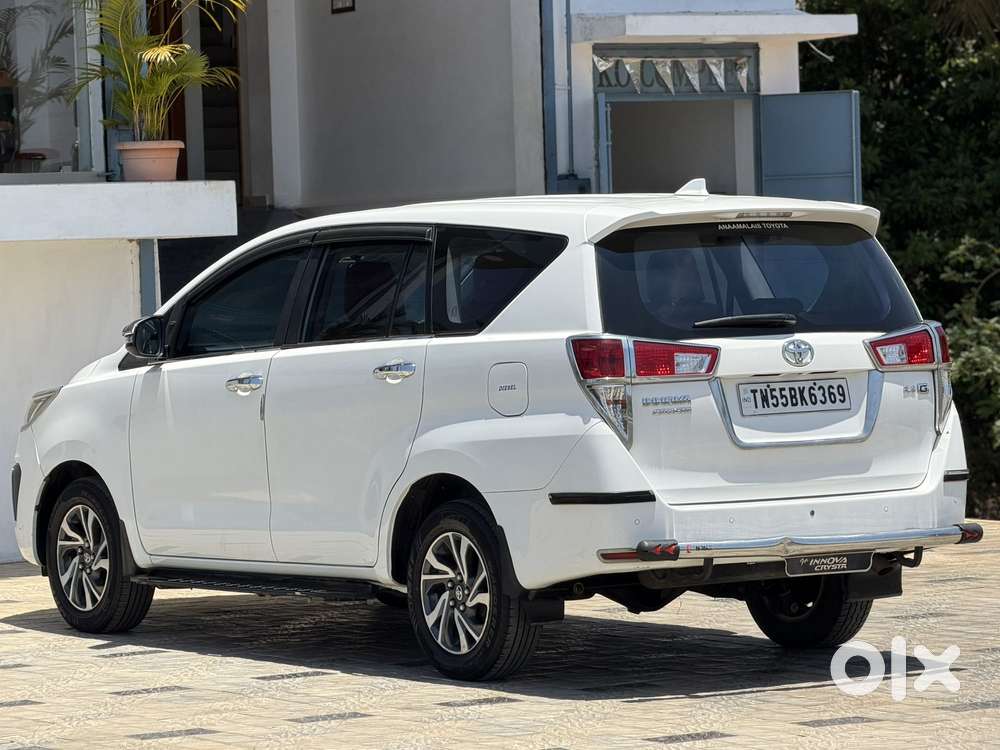 Toyota Innova Crysta 2.4 G Mt, 2022, Diesel