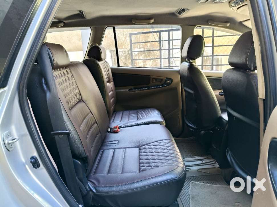 Toyota Innova 2.5 Gx (diesel) 8 Seater, 2015, Diesel